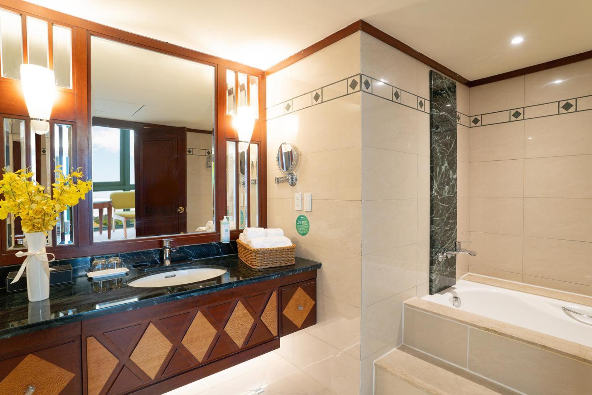 Formosan Naruwan Hotel T'ai-tung Εξωτερικό φωτογραφία Bathroom