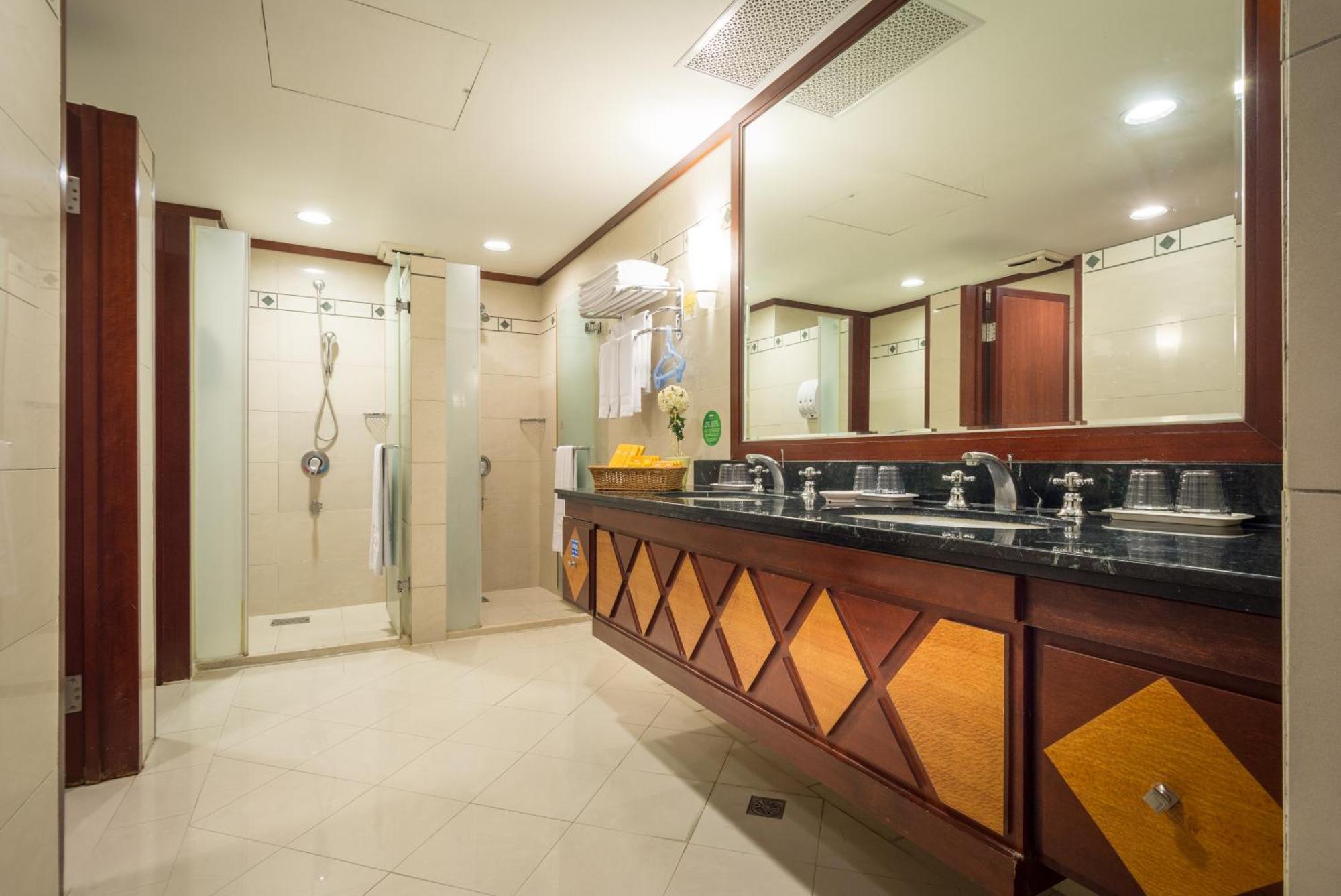 Formosan Naruwan Hotel T'ai-tung Εξωτερικό φωτογραφία A bathroom in a hotel